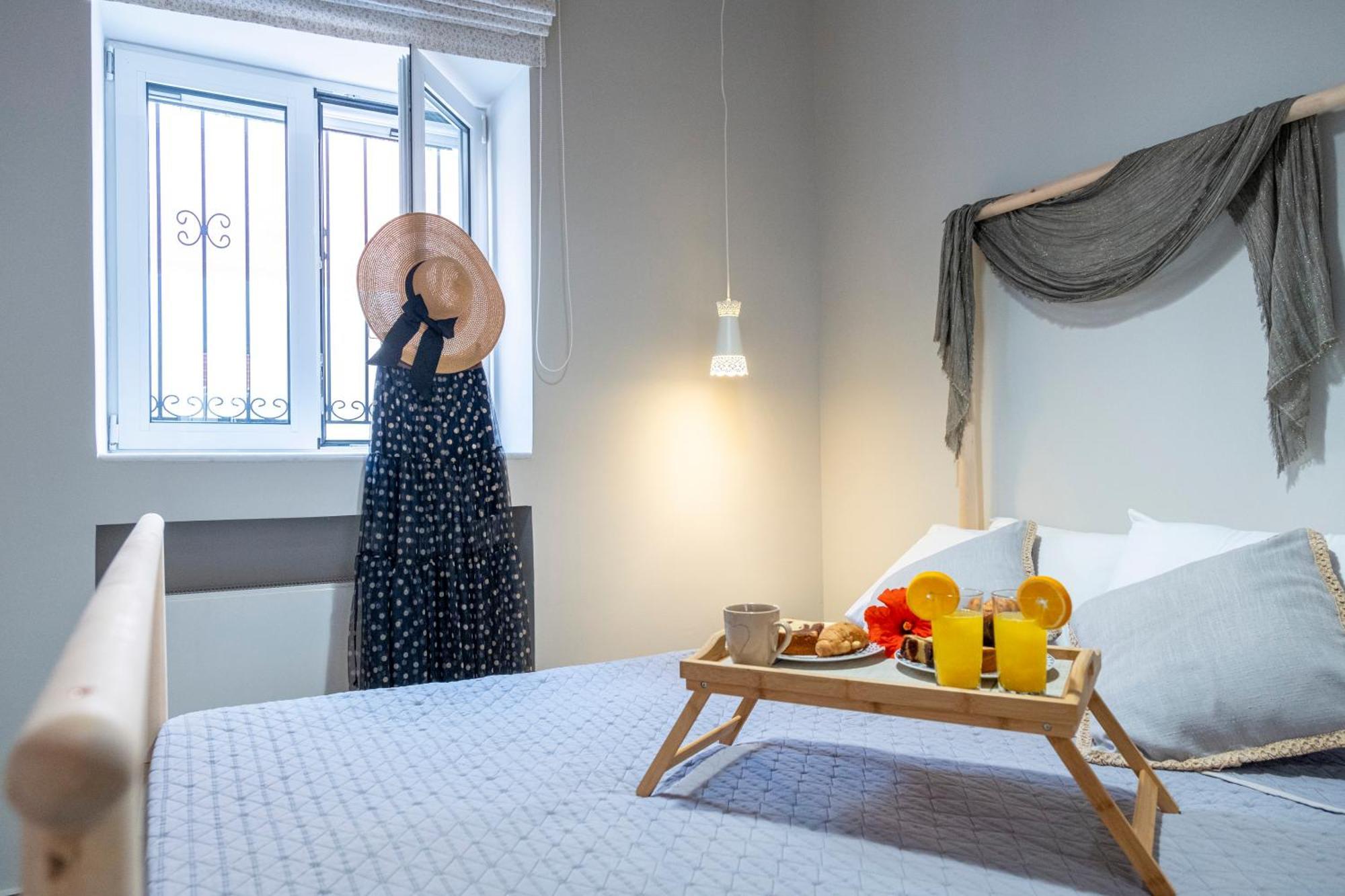 Oasis Home Толон Экстерьер фото